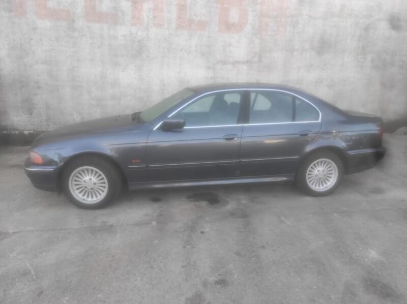 BMW Serie 5 525